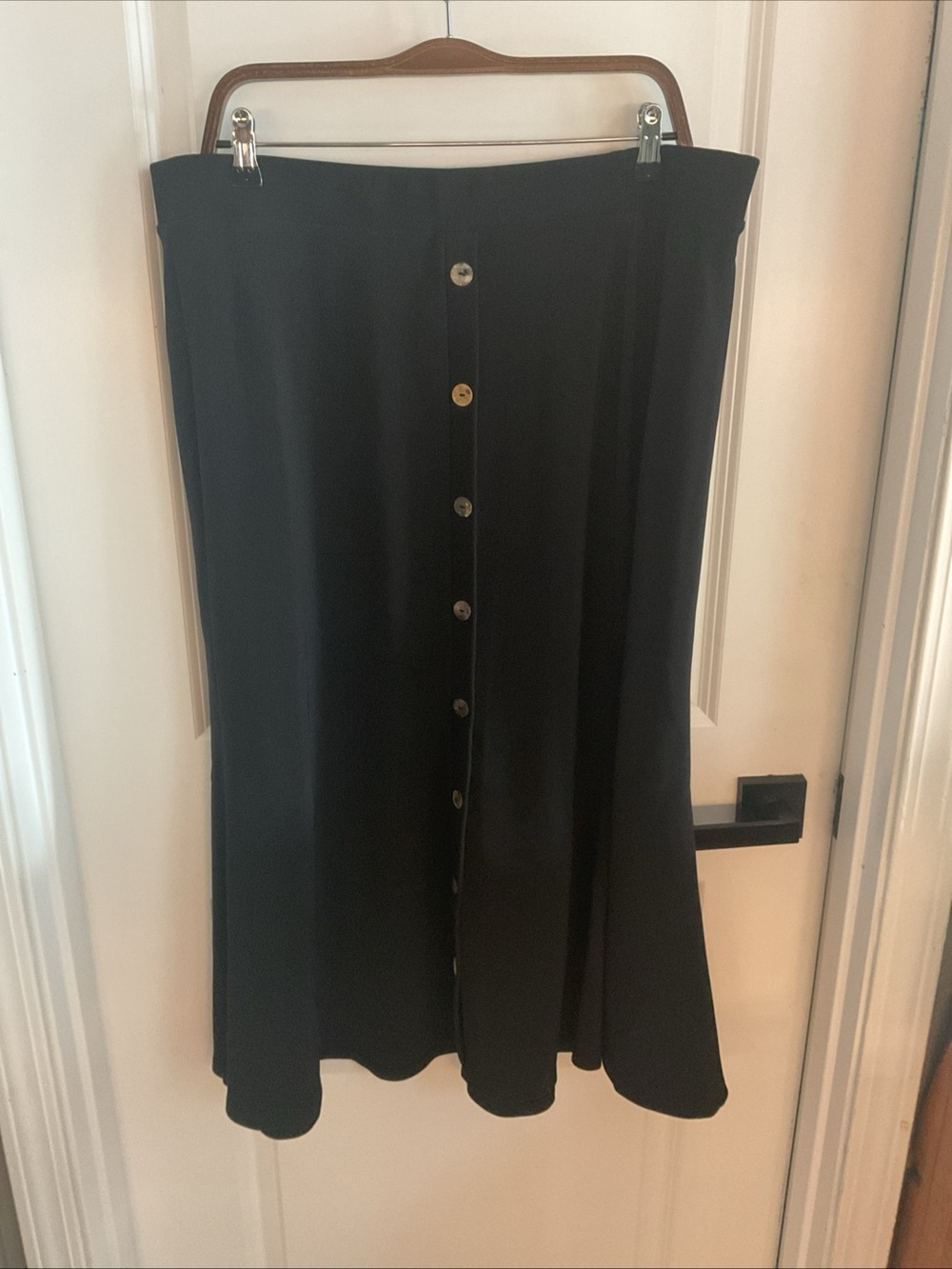 EST 1846 - Elastic Waist Black Button-Front Maxi Skirt - Ladies Size 18/20W